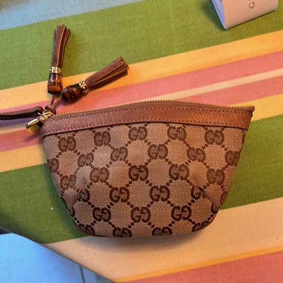 COPY - Tassels Wristlet by Gucci - Picture 8 of 12